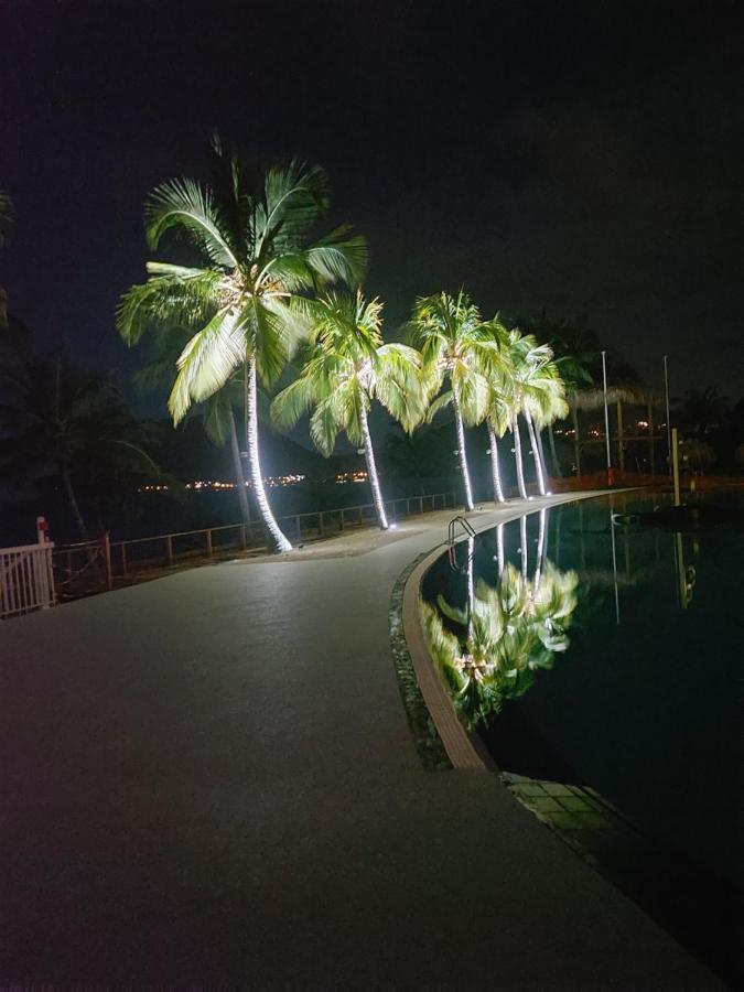 Appartement Blue Paradise Face Au Rocher Du Diamant Le Diamant Exterior photo